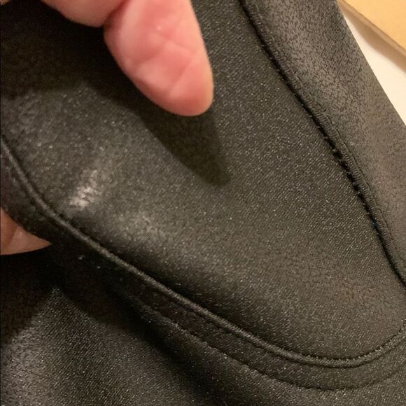 No Boundaries Black High-Waisted Leggings Sleek Fit - Picture 4 of 7